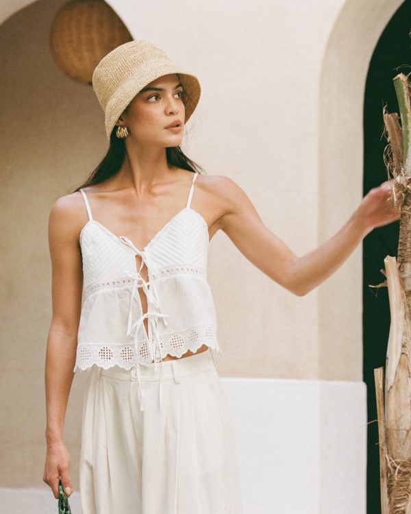 İŞLEMELİ ASKILI CROP
